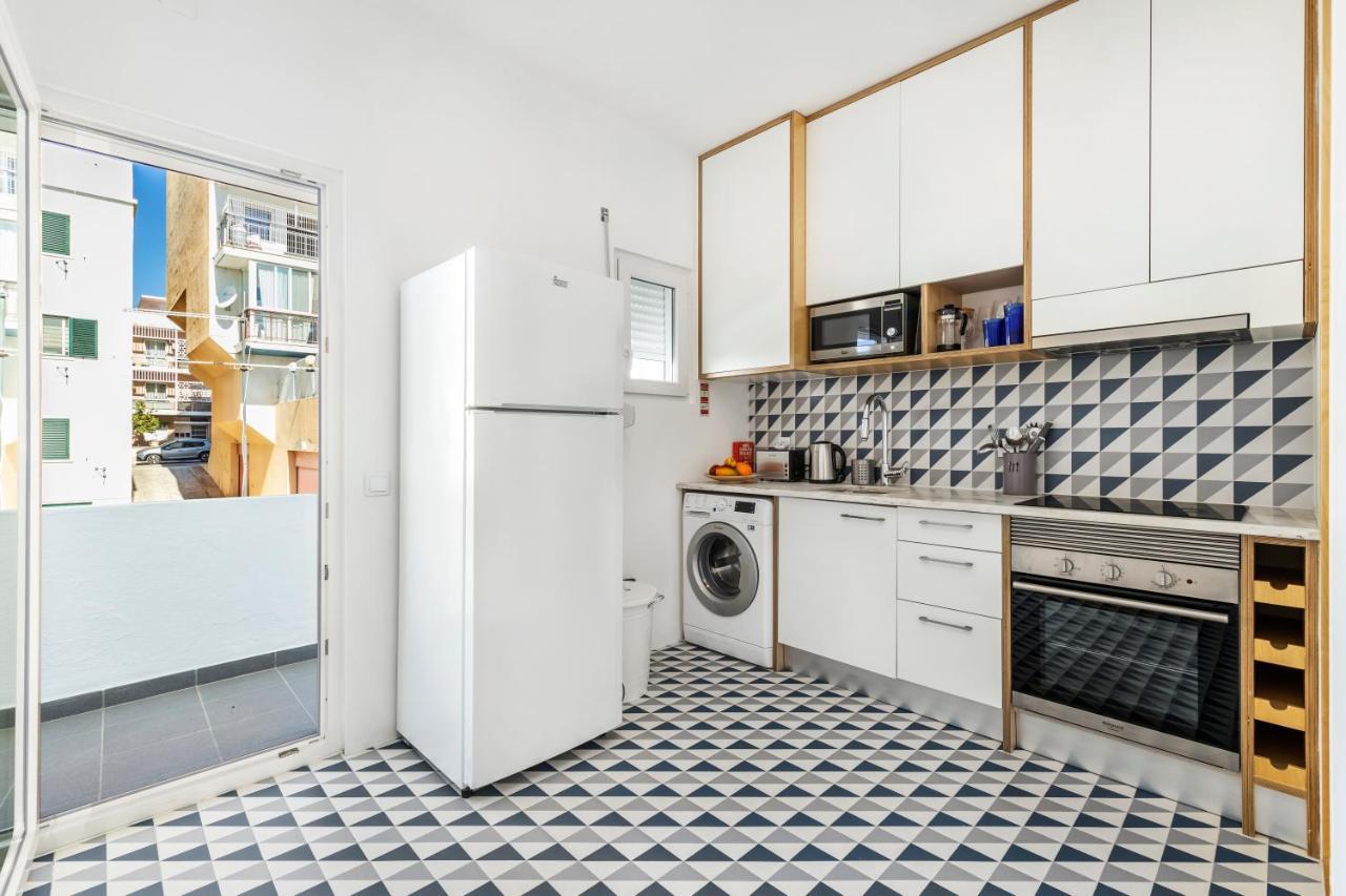 RG Sunny Ap Apartment Faro Bagian luar foto